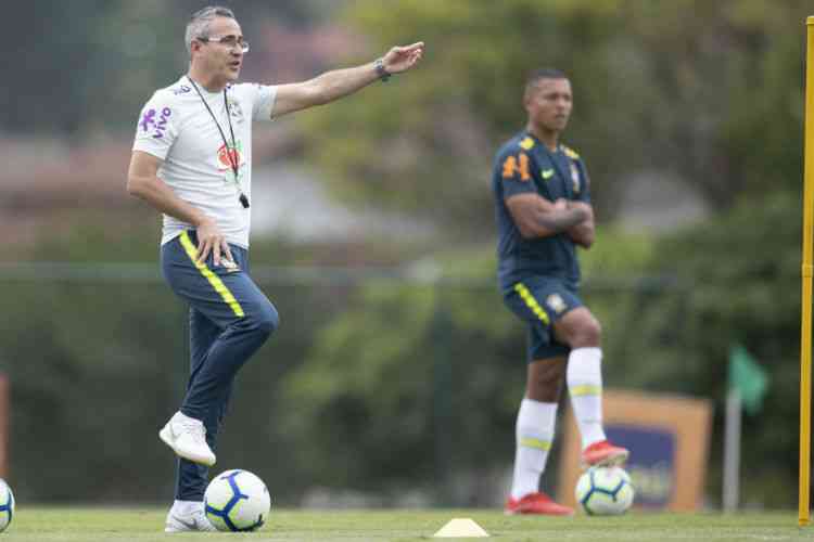 Cruzeiro e Amrica tm jogadores convocados para a Seleo Brasileira Sub-16